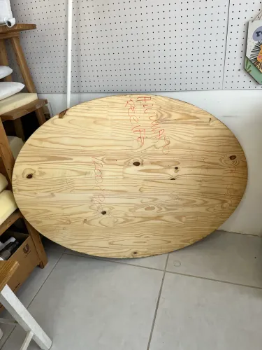 Tampo de mesa oval de madeira pinos