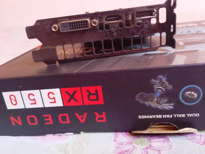 Placa de vídeo Rx550