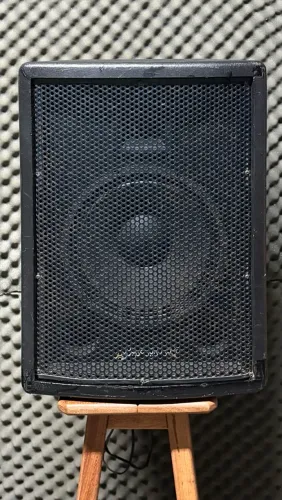 Caixa de som ativa Oneal OPB610