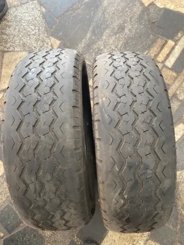 Pneus 225/65/16