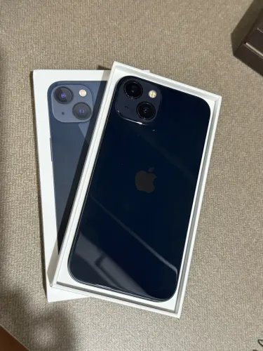 iPhone 13