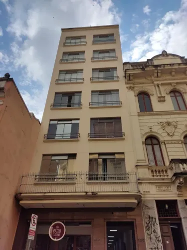 Vendo 2 salas Comercias Mobiliadas no Centro Histórico de São Paulo
