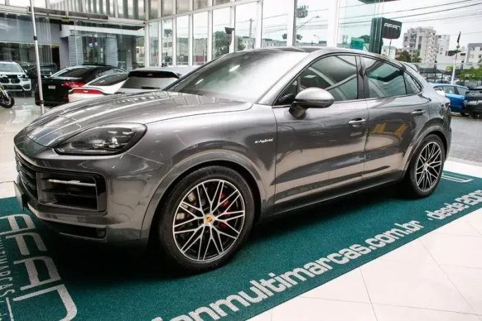 Porsche Cayenne S Coupe 3.0 V6 353cv (híbrido) 2024