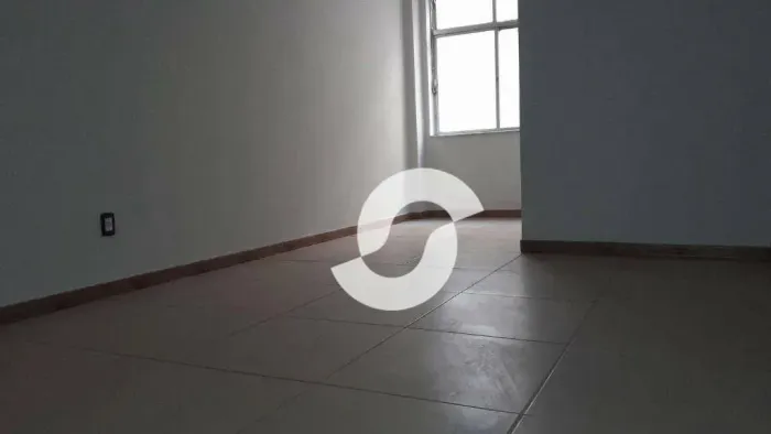 Apartamento com 2 dormitórios à venda, 85 m² por R$ 350.000,00 - Centro - Niterói/RJ