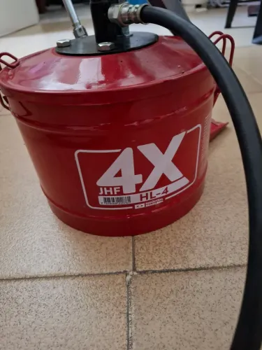 Engraxadeira manual 4L - JHF