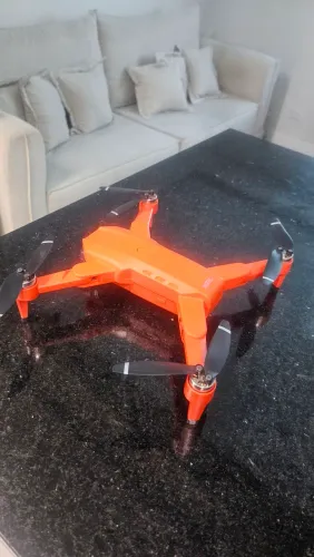 Drone LYZRC L900 Pro (Novo - Usado apenas 2 vezes!) - Ideal para Iniciantes!