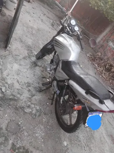 Vende-se dafra speed 150 2009