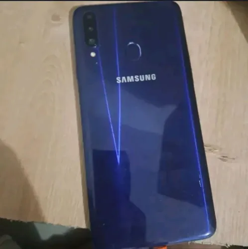 Celular samsung galaxy A20S (não troco) (leia a descrição) com cartão sd de 120GB