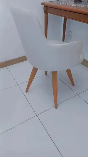POLTRONA SUOER CONFORTAVEL E ELEGANTE 