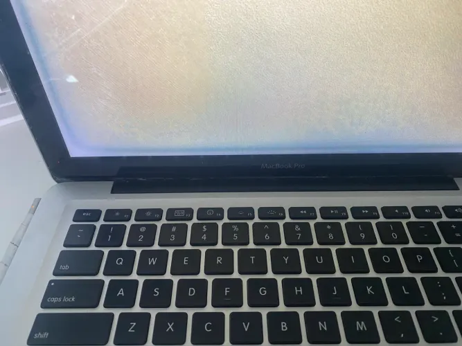 MacBook Pro a1278 defeito