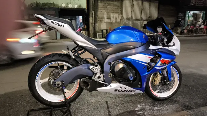 Srad 1000 13/14 ZAP *14vende ou troca por carro do meu interesse