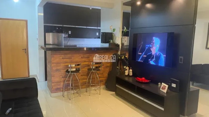 Apartamento com 2 Quarto(s) e 2 banheiro(s) para Alugar, 59 m² por R$ 2670 / Mês