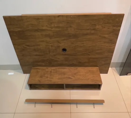 Painel de TV para parede em MDF 1,20x90 compatível para TV até 42?
