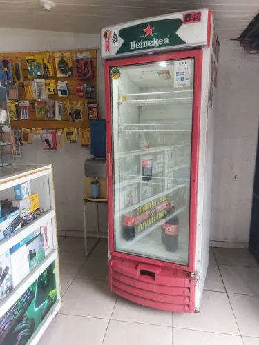 Freezer vertical modelo expositor com Led