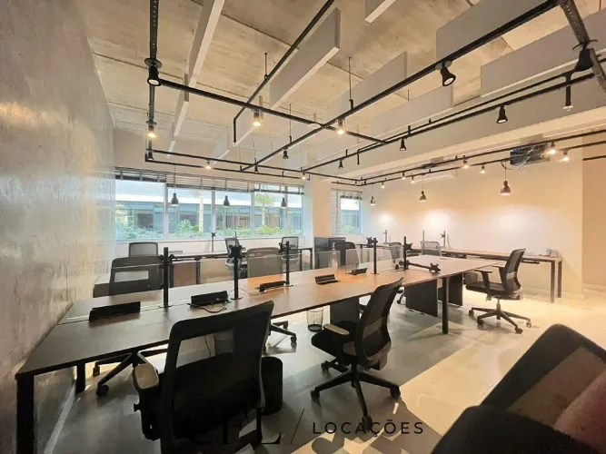 Sala Comercial de Alto Padrão - Mobiliada | 95m² | Square SC