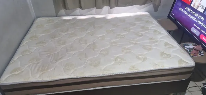 Cama