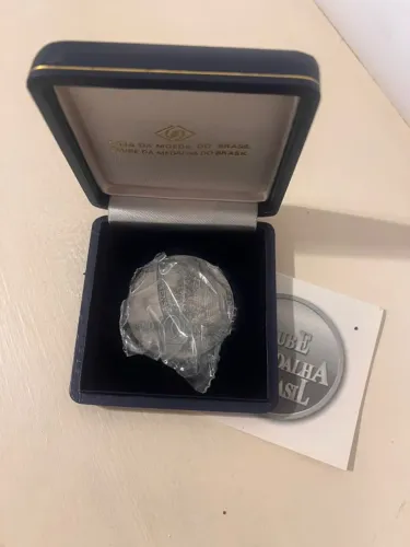 Medalhas Oficiais do Centenário do Fluminense Football Club (1902-2002).