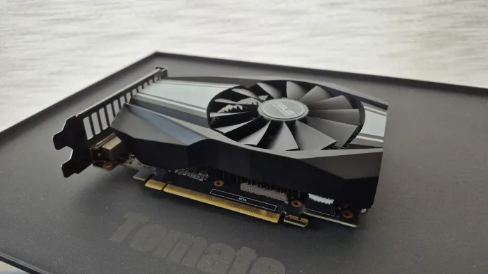 Placa de Vídeo GTX 1660 Super ASUS Phoenix 6GB GDDR6