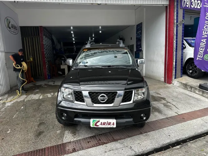 Nissan Frontier LE CD 4X4 2.5 TB Diesel Aut. 2012