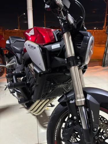 Honda CB650R Estado de Zera 