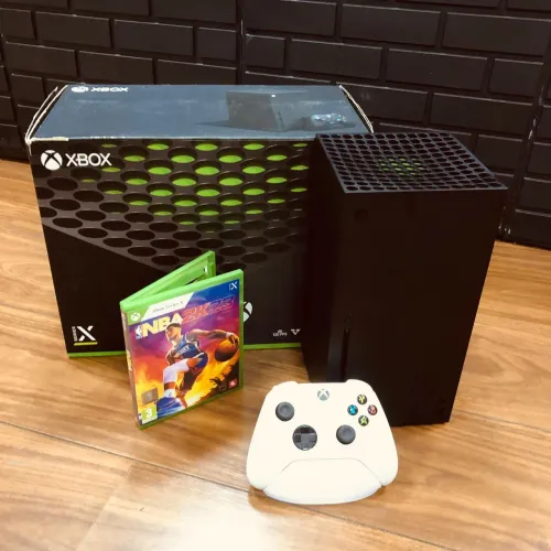 Xbox série x semi novo