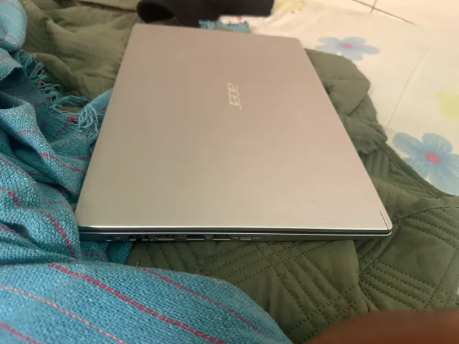 Notebook acer completo