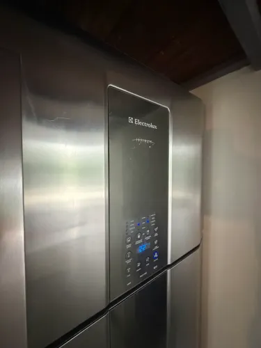 Geladeira Eletrolux Infinity 127v aço inox  duplex REVISADA 