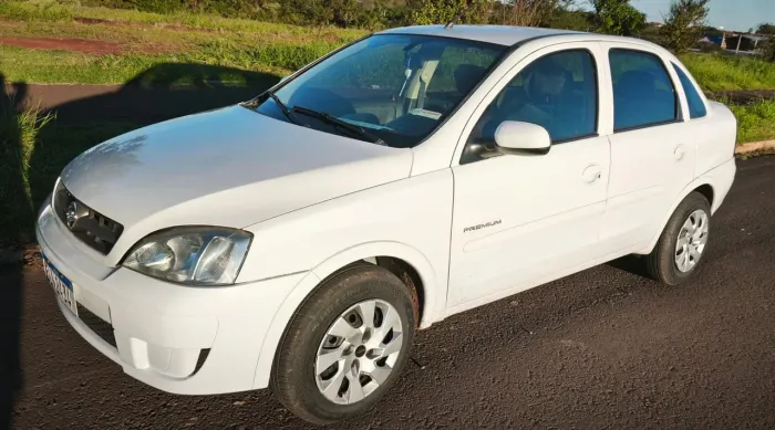 Chevrolet Corsa Sed. Premium 1.4 8V Econoflex 4P 2012