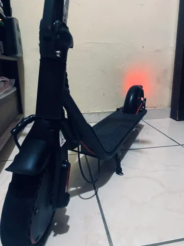 VENDO PATINETE ELÉTRICO (MARCA TOMATE) mais informações no privado