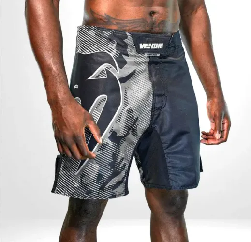 Bermuda Venum Fightshort GIANT Classic 3.0 pto/bco