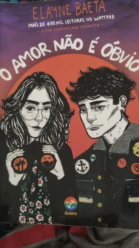 Livro Elayne baeta o amor não é óbvio capa antiga