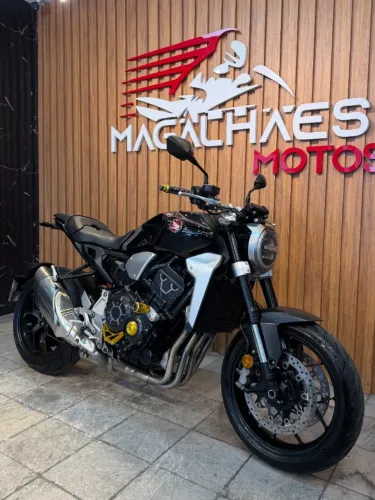 CB 1000R ABS 2020 - Financiamento bancário e cartão 