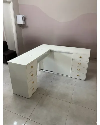 Mesa em L para Nail Designer