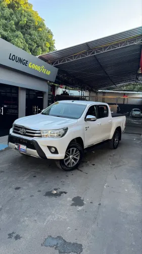Toyota Hilux CD SRV 4X2 2.7 Flex 16V Aut. 2017