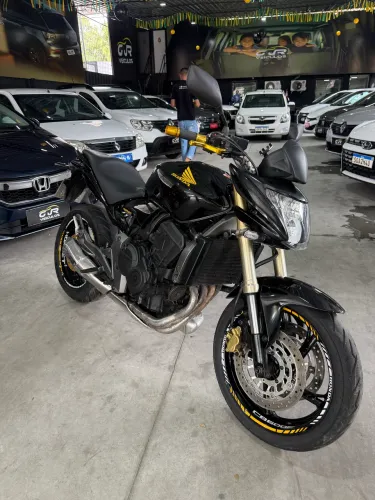 CB 600F HORNET 2010