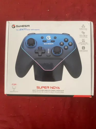 Controle Gamer GameSir Nova Bluetooth/Wireless Com Hall Effect - Na Caixa