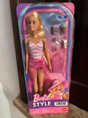 Barbie Dia de Praia Mattel Original <br>Original (Nova na Caixa) - Presente<br>Dia das Crianças