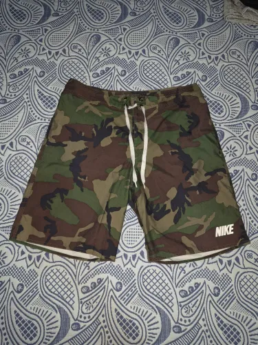 Bermuda Camuflada Nike Tam G