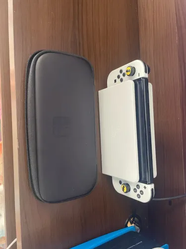 Vendo Nintendo switch oled desbloqueado