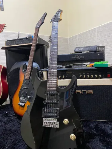Guitarra Washburn RX-10