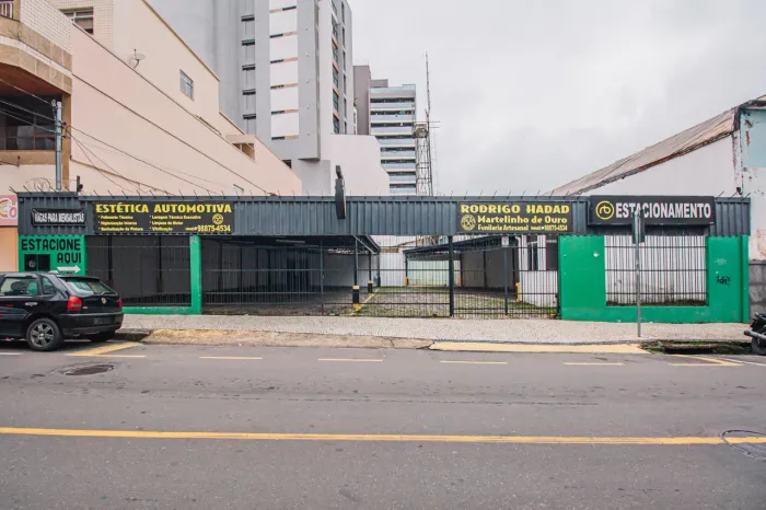 Locação - Estacionamento com 385m² no bairro São Mateus