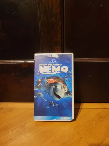 Vendo Fita VHS Procurando Nemo