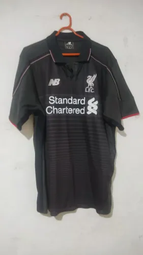 Liverpool Camisa XL 9Benteke 2016