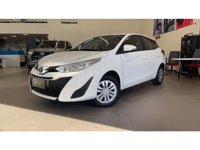 Toyota Yaris Live 1.3 Flex 16V 5P AUT 2022