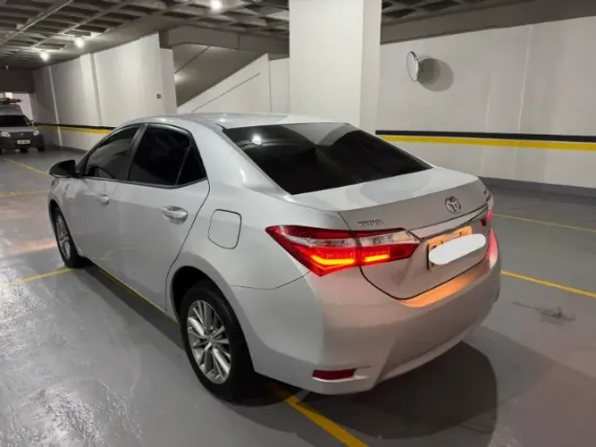 Toyota Corolla XEI 2.0 Flex 16V Aut. 2015