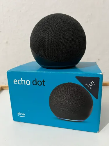 Alexa Echo Dot com assistente virtual