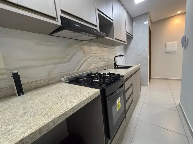 Apartamento 2 quartos com quintal em Morada de Laranjeiras - Serra - ES