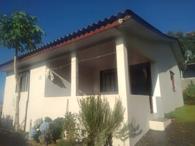 Casa a venda em cantagalo Paraná 