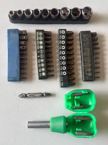 Chave + 46 bits + Soquetes 5 até 13mm
