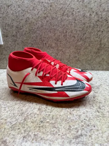 Chuteira CR7 - Chuteira Nike Mercurial Superfly 8 Academy CR7